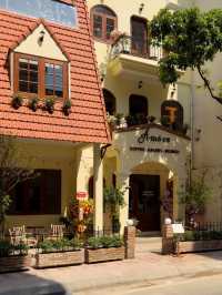 A móre Coffee & Bakery