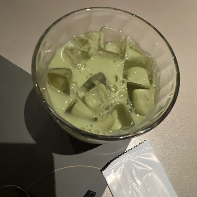 🌸天母旭集下午茶初體驗｜甜蝦手捲爆鮮！蛤蠣湯好喝到續碗🍣🍲