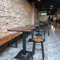 นมฤๅดี-Nomruedee ร้านริมน้ำปัตตานี