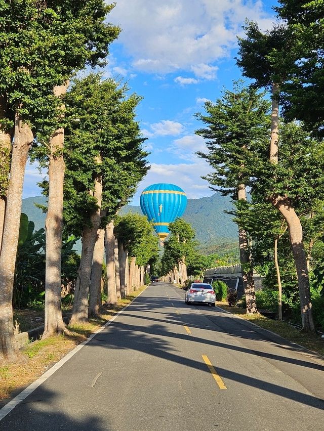 跟著熱氣球跑