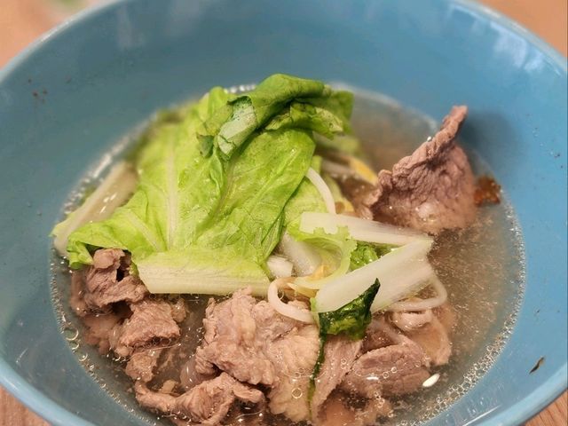 位置好、人員服務也不錯，值得入住
