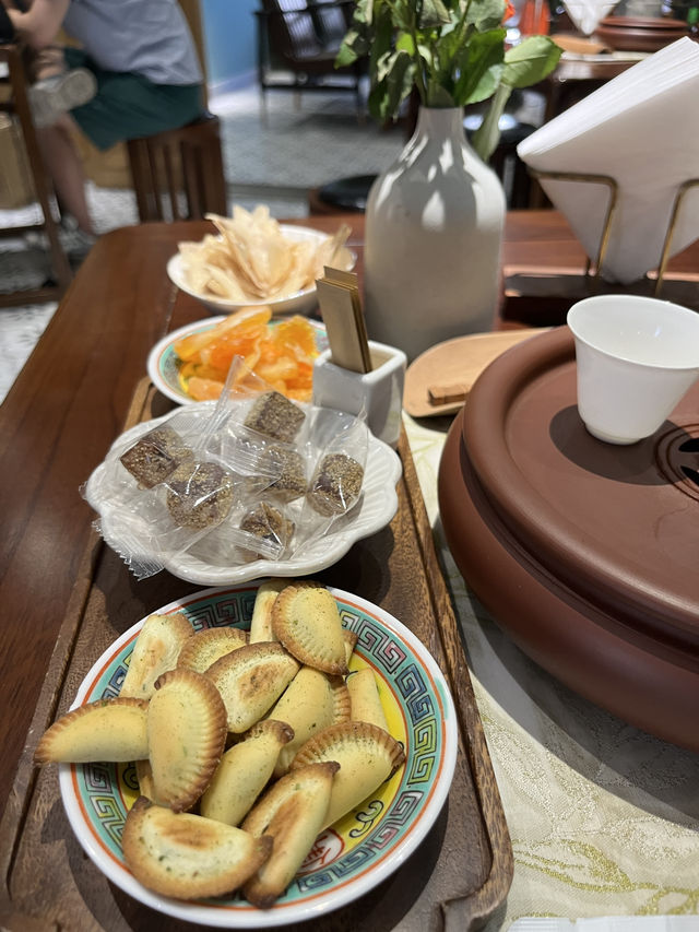 汕頭小公園功夫茶店！讓人回到舊時的景色和茶飲～