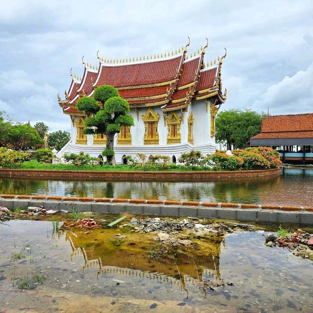 Thailand’s Greatest Hits, All in One Spot