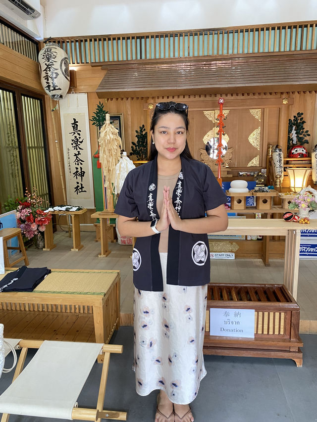 ไหว้พระขอพรแบบญี่ปุ่นที่ Sriracha Shinto Shrine 🙏🏻
