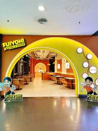 FUIYOH! Uncle Roger Brings the Flavor to KLIA2