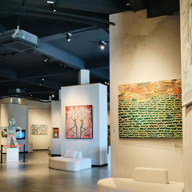 SOL Studio Nuaanu