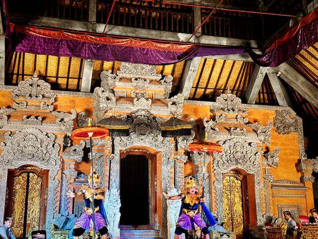 A Night of Legends – Legong Dance at Ubud Palace