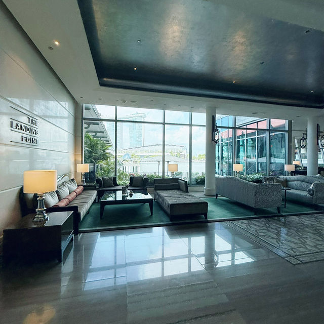 Harbourfront Glamour: The Fullerton Bay Hotel Experience 🇸🇬