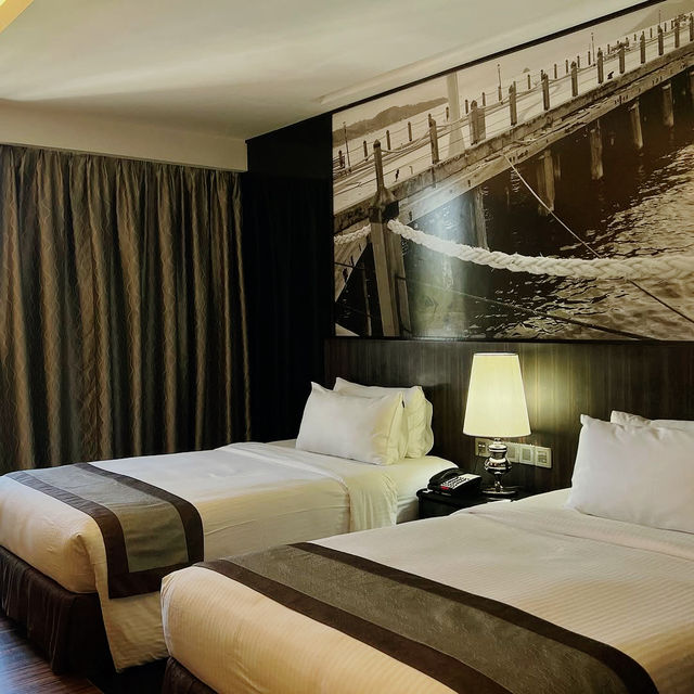 Skyline Comfort and City Grace