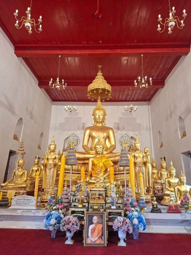 วัดเก่าริมเจ้าพระบา วัดค้างคาว✨️
