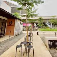 Upala Coffee & Eatery