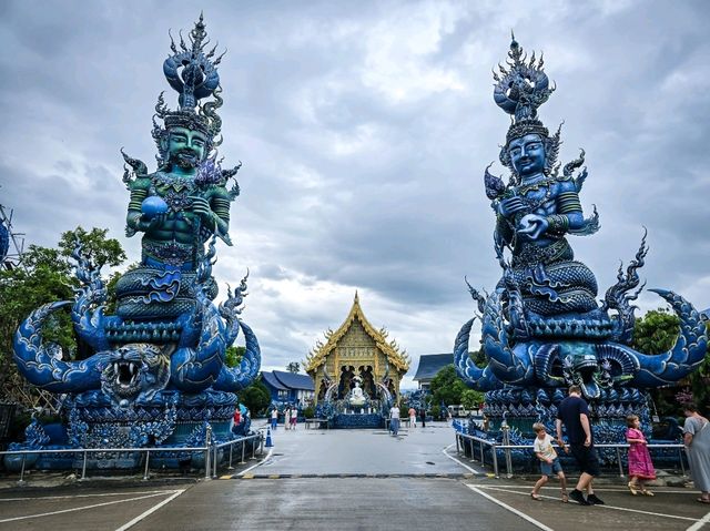 Chiang Rai’s Blue Temple: A Dazzling Dream in Sapphire