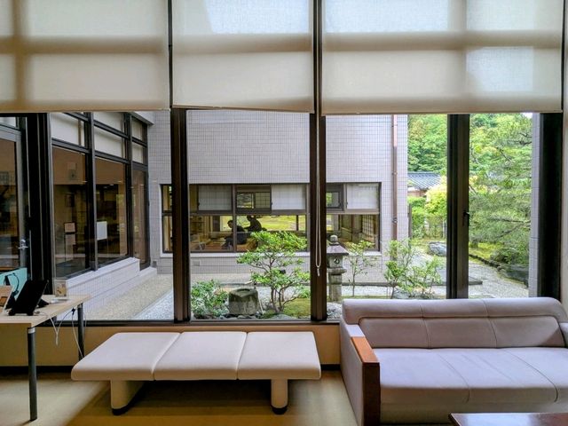 金澤 | 中村紀念美術館，展示日本茶道與工藝之美
