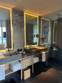 🌿都会のオアシス──PARKROYAL COLLECTION Pickering Singaporeで自然と調和する贅