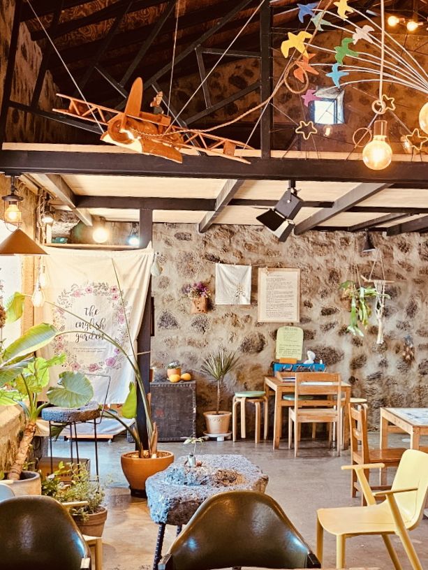 A Serene Outdoor Gallery Amidst Lush Nature
