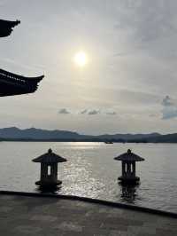 Golden Hour at West Lake 🌅 – A Must-See in Hangzhou