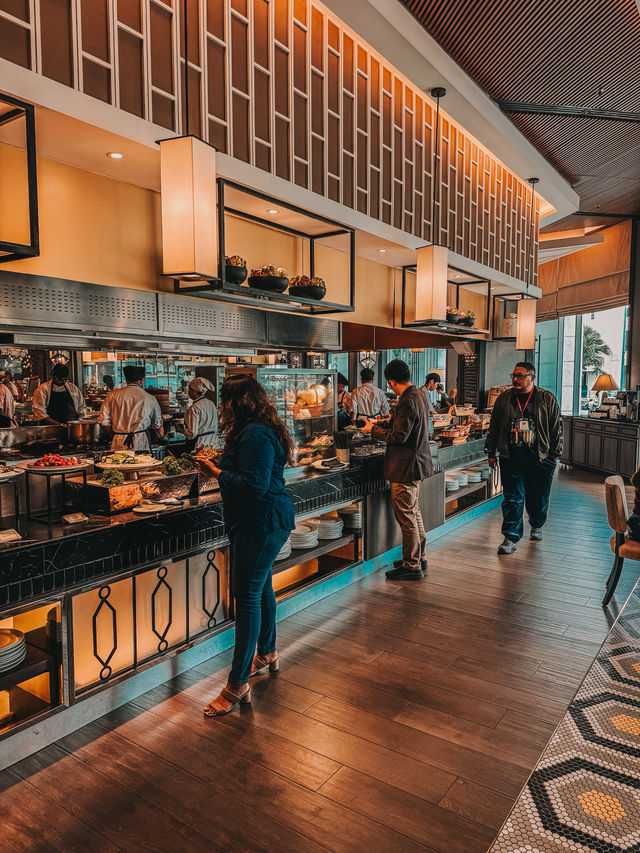 Majestic Feasting – A Lavish Buffet Experience at Contango