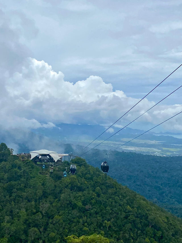 First Time on the Langkawi Cable Car – Sky High Thrills! 🌥️