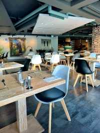 A Seamless Business Stay in the Heart of Causeway Bay.