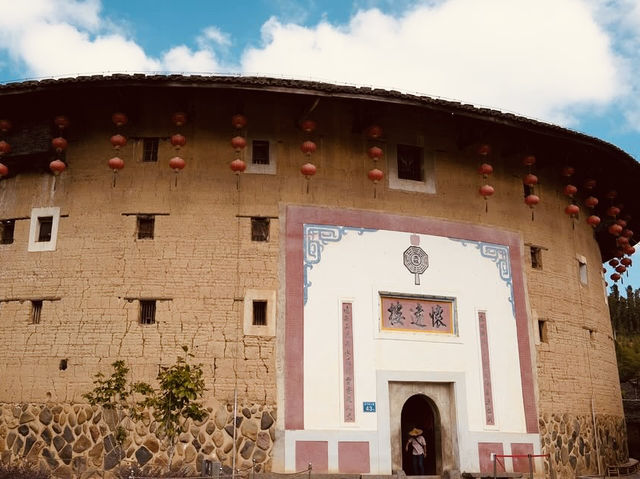 🏮 Let’s Go to Fujian Tulou – UNESCO World Heritage Earthen Wonders! 🏮 🏮 Let’s Go to Fujian Tulou – UNESCO World Heritage Earthen Wonders! 🏮