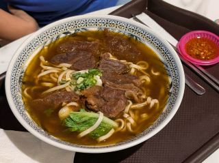 🚗 고속도로 휴게소 구컹에서 맛있는 소고기 국수 🍜