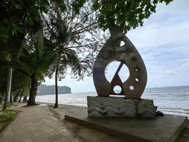 沙灘綿長的奧南海灘