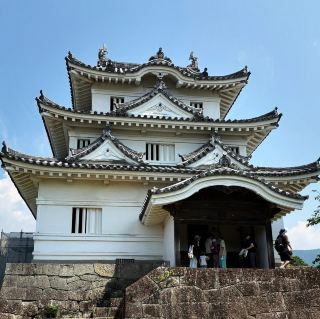 Uwajima Castle: A Professional Guide to Ehime Prefecture's Edo-Era Original Castle