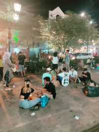 Malioboro Street, Jogjakarta: A Street-Level Feast of Culture and Charcoal