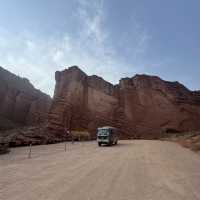 Red Majesty: Wensu’s Wild Wonder