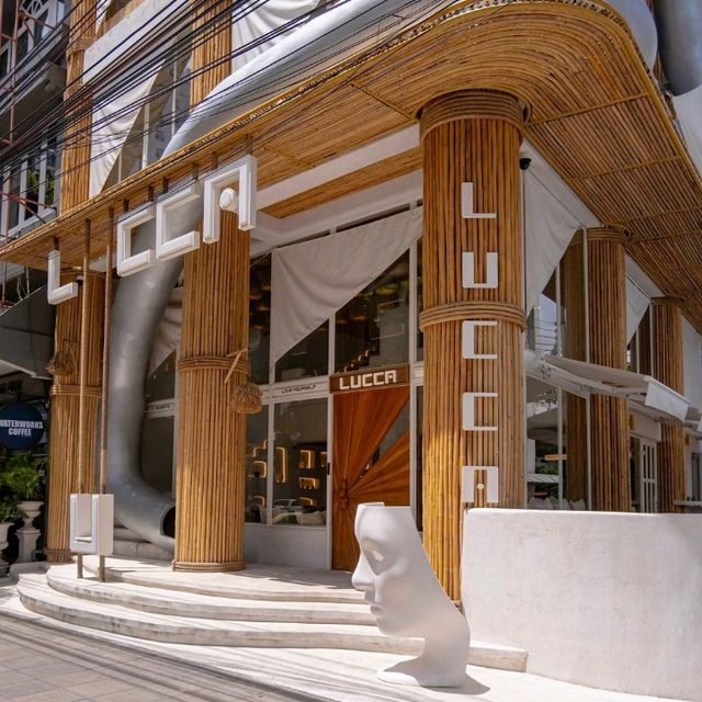คาเฟ่เปิดใหม่ สวยล้ำมีสไตล์ ย่านทองหล่อ #กรุงเทพฯ