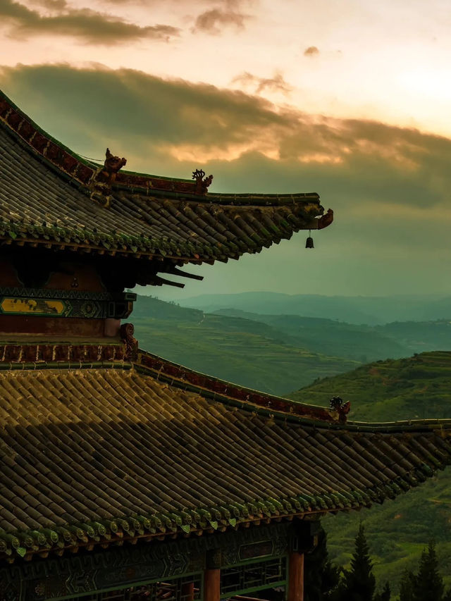  Tianshou Mountain – Where Nature Meets Spirit ⛰️