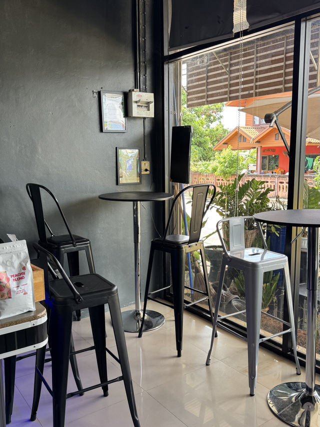  ☕️ LONGRUN COFFEE – ร้านกาแฟ @อุดรธานี