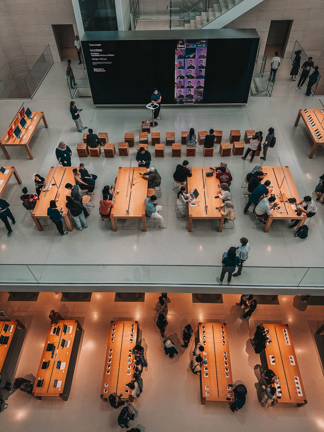 Malaysia’s First Iconic Apple Store — A Landmark at TRX 