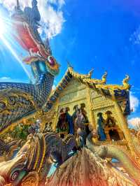 วัดสีน้ำเงินแห่งเชียงราย — ร่องเสือเต้น สถาปัตย์ศรั