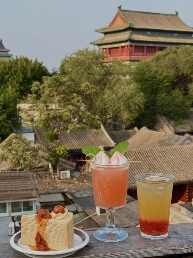 🍂 A Beautiful Afternoon at Sugar House Café, Shichahai