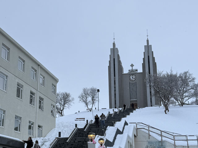Iceland in 9 Days: Unforgettable Adventure Around the Land of Fire and Ice