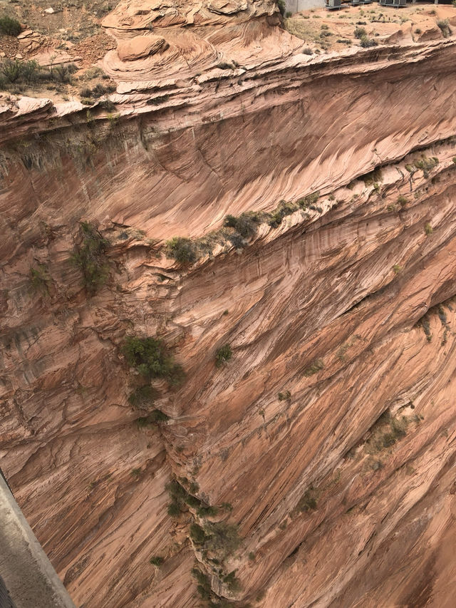 【アメリカ西部🇺🇸】アメリカの大地を駆け抜ける、壮大な自然の旅へ🛻🌅 【アメリカ西部🇺🇸】アメリカの大地を駆け抜ける、壮大な自然の旅へ🛻🌅