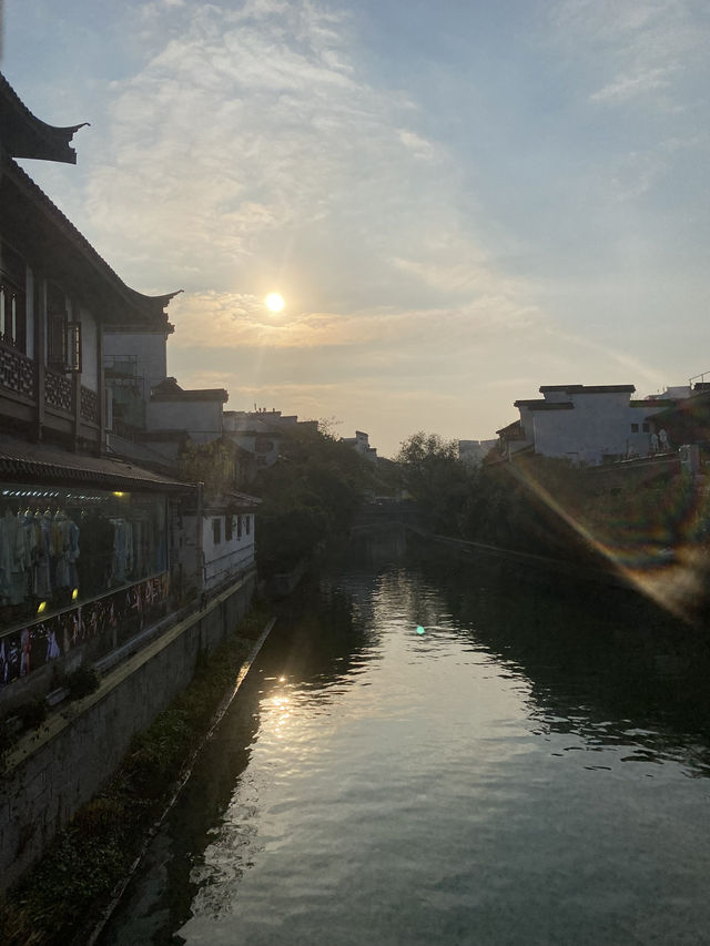 南京：六朝煙水裡的悲歡史詩，梧桐深處的涅槃重生