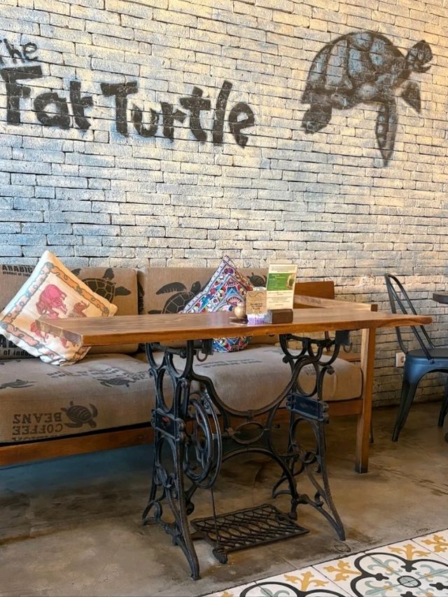 A QUAINT LITTLE CAFÉ WITH DELICIOUS RED VELVET PANCAKES.