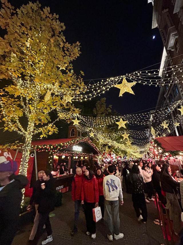 Christmas market @ the Bund Shanghai edition Christmas market @ the Bund Shanghai edition