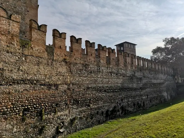 Castelvecchio – Verona’s fortress of stone and silence