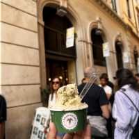 150 flavours of gelato in one place in Rome!