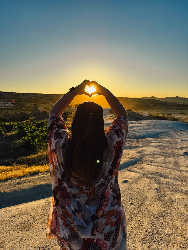 Fairy Chimneys, Dusty Trails, and Jeep-Safari Magic 🚙⛰️🌅