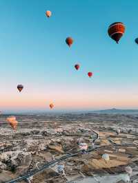 Cappadocia by Balloon – Sunrise, Stillness, and Pure Magic 🎈🌅⛰️