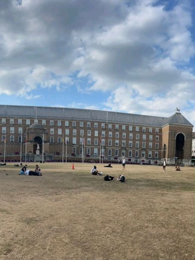 Bristol Halloween: Spooktacular Shenanigans! 👻 Bristol Halloween: Spooktacular Shenanigans! 👻