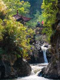 雲南騰衝地熱奇觀，溫泉水裡煮雞蛋