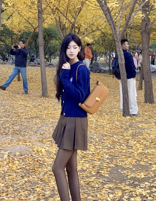 太原的秋天很美||銀杏 都黃了！金燦燦一片！
