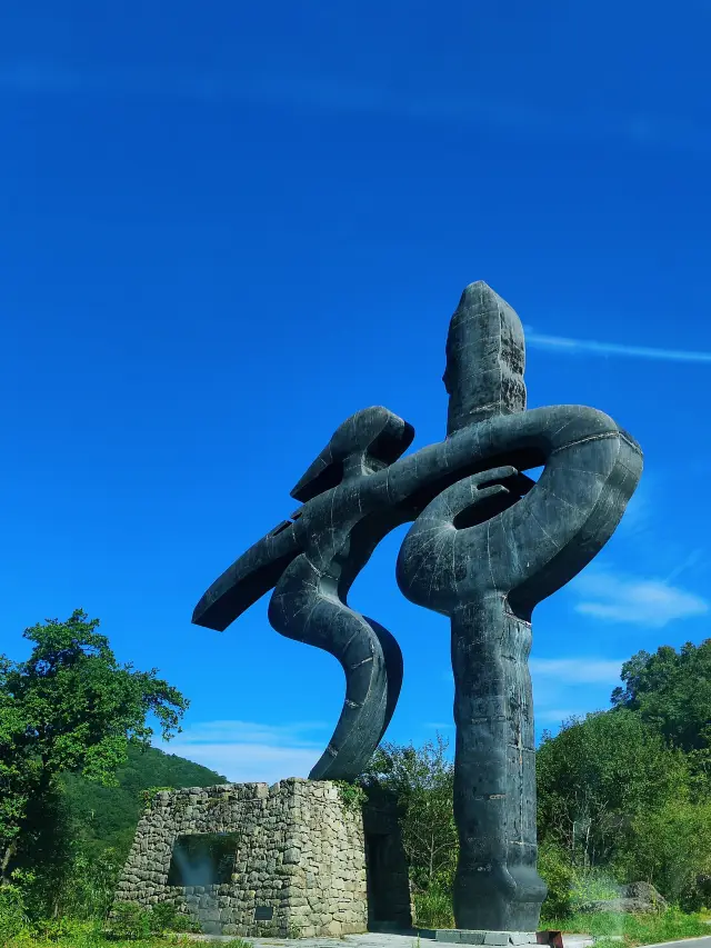 Beautiful Shennongjia, please stay!