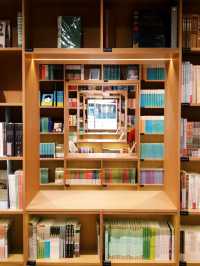 上海書店 | 光的空間新華書店