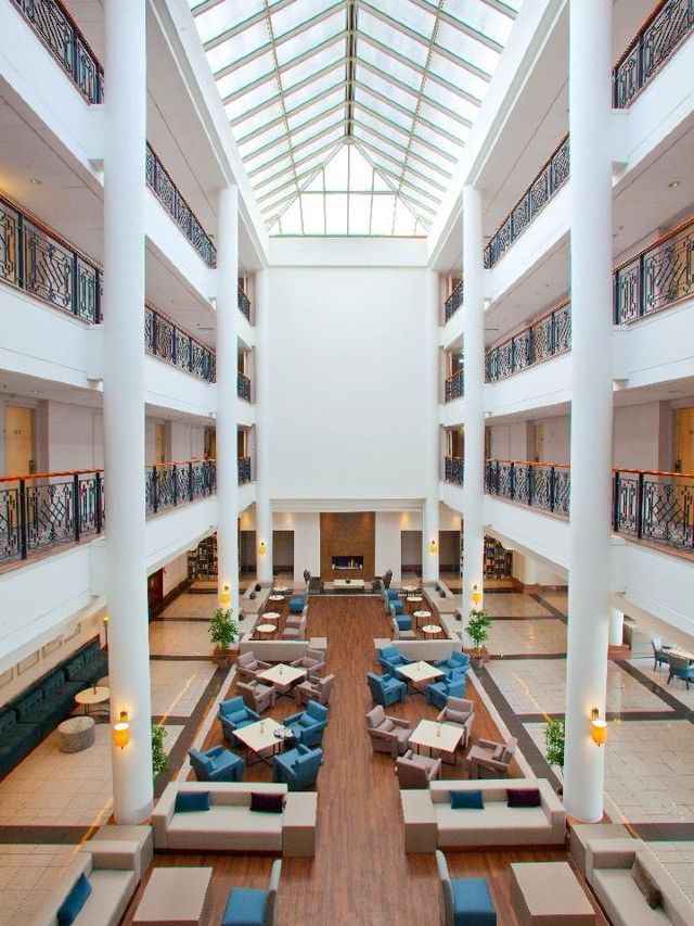 🌟 Nicosia's Hilton Haven: Comfort Meets Convenience 🌟